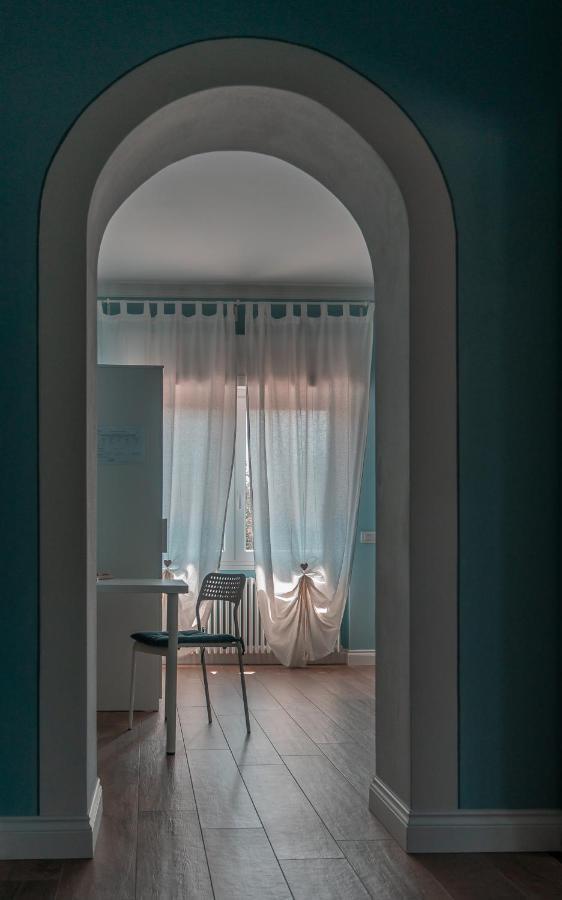 La Rosa Tra I Laghi B&B Meina Εξωτερικό φωτογραφία