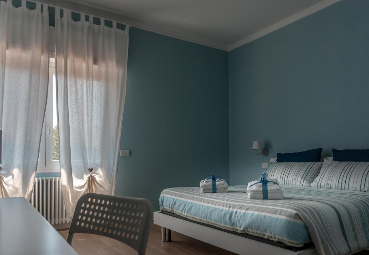 La Rosa Tra I Laghi B&B Meina Εξωτερικό φωτογραφία