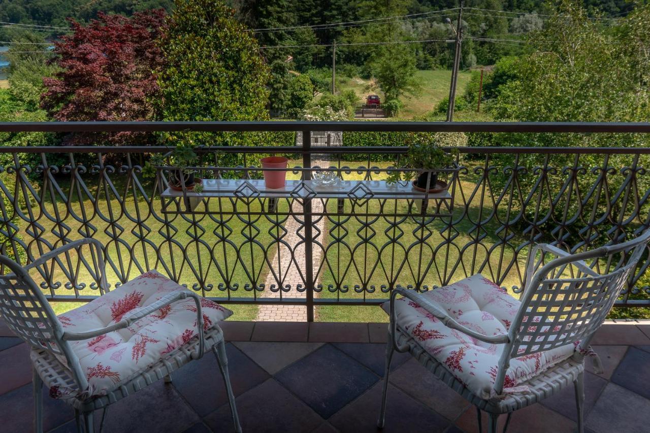 La Rosa Tra I Laghi B&B Meina Εξωτερικό φωτογραφία